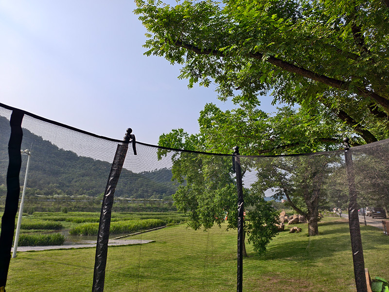 10x12ft Rectangular Trampoline with Safety Enclosure Green FREE Ladder & Basketball Game